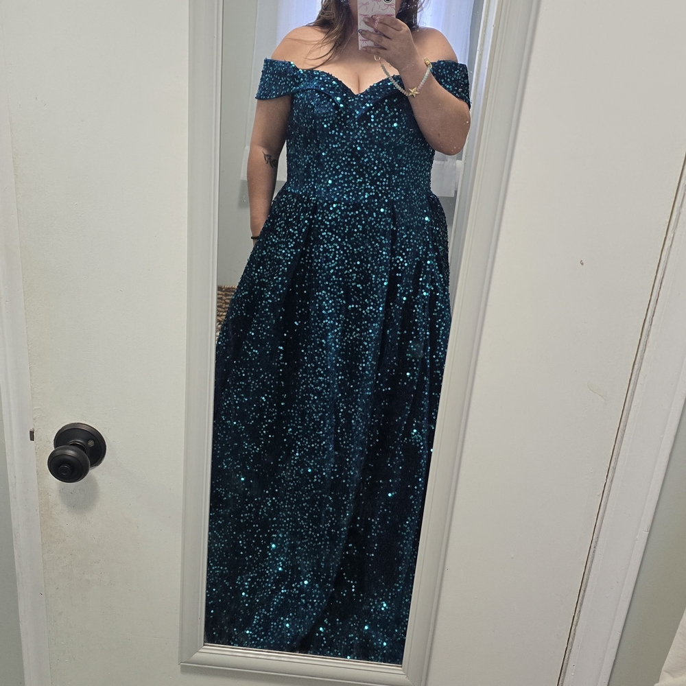 Elegant Teal Off-Shoulder Gown